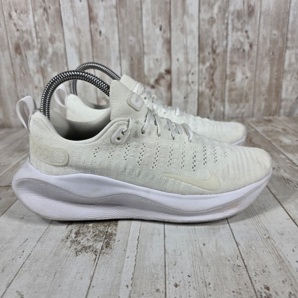 Nike Motiva Womens Walking Shoes Sail White DR2677-100‎ Low Top Sneakers Size 8